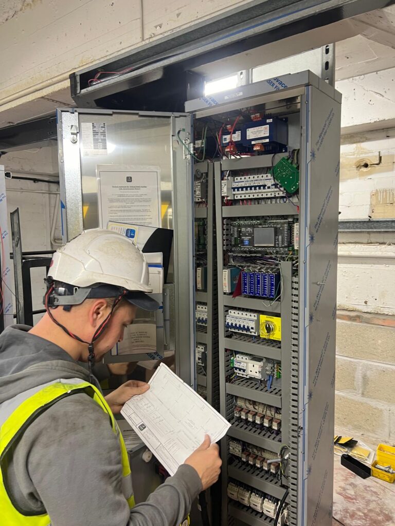 WhatsApp Image 2024-09-30 at 10.42.50_2156d093